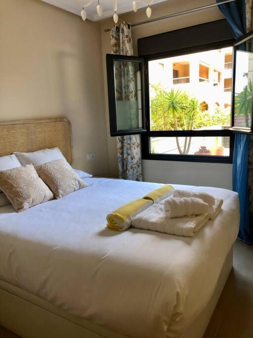 Hogar Brisa De Las Marinas Acogedor Apartamento Con Amplia Terraza Y Acceso Directo A Las Piscinas-Comfortable Apartment With Spacious Terrace And Direct Pool Access Denia Exterior photo